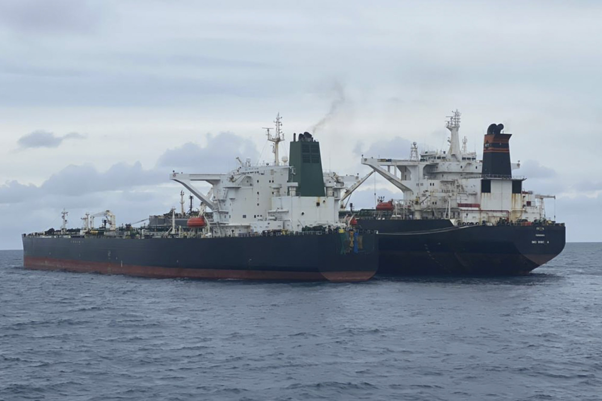Dua kapal dua kapal berjenis motor tanker (MT) berbendera asing diamankan Badan Keamanan Laut (Bakamla)