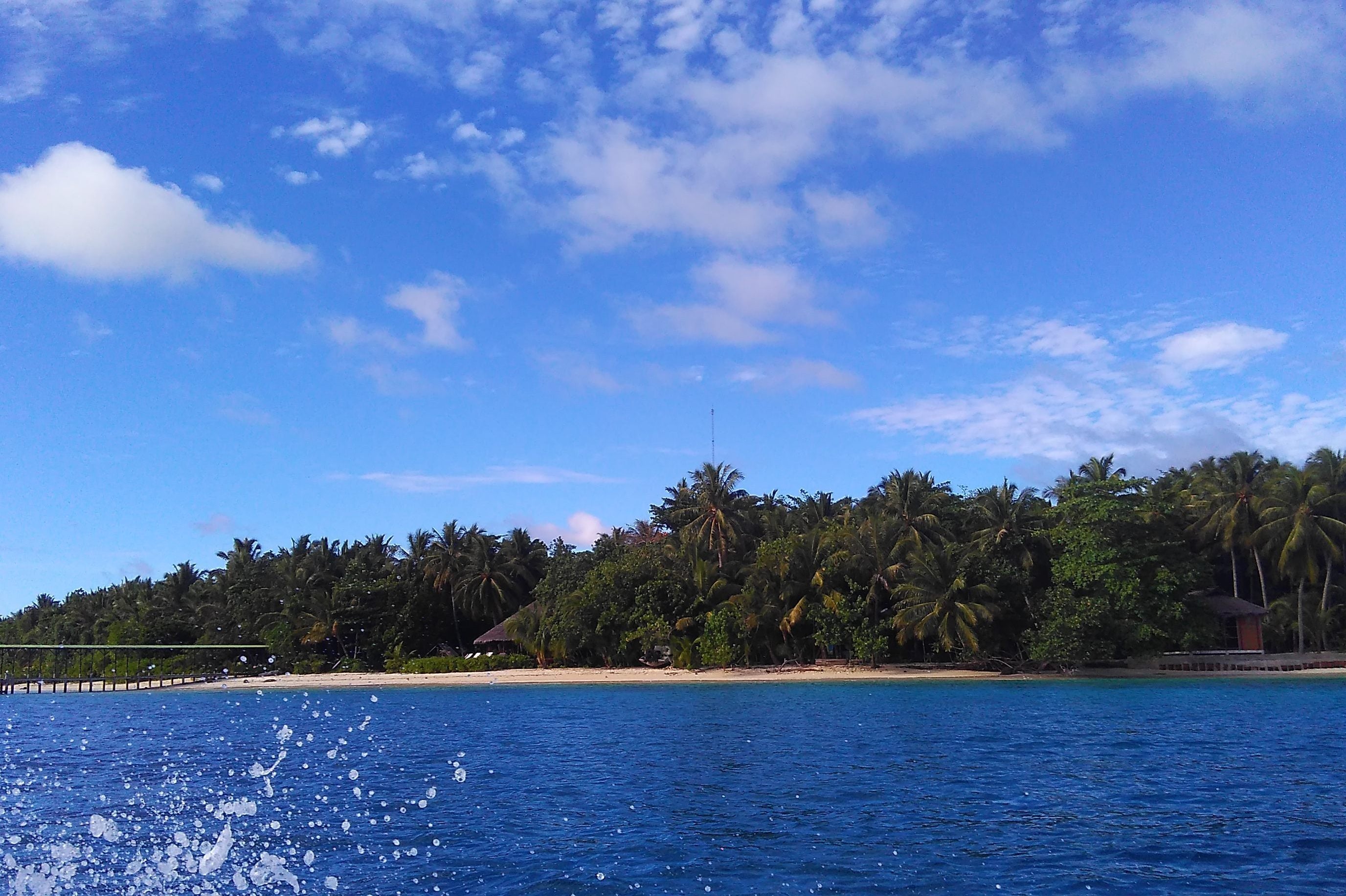 Lanskap antara Pulau Siberut dengan Pulau Sipora.