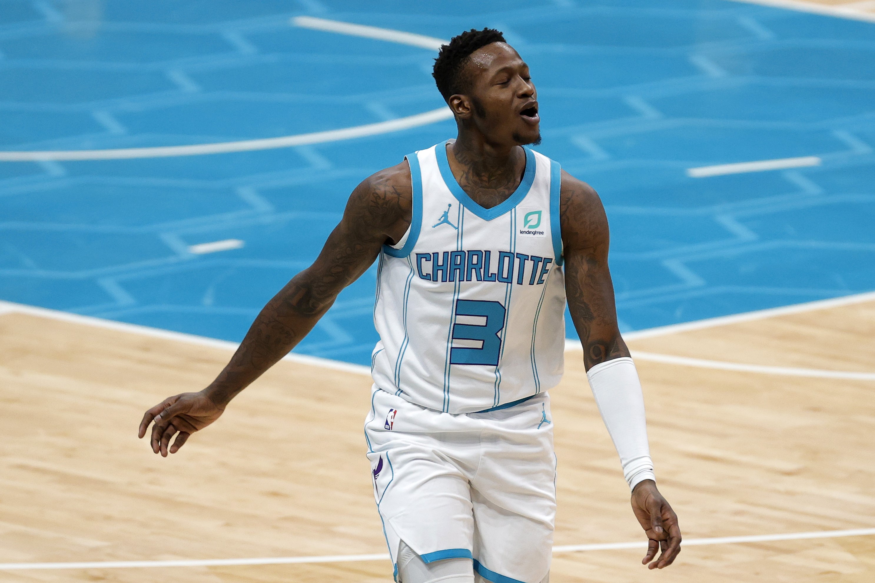 Guard Terry Rozier mencetak 41 poin saat timnya Charlotte Hornets mengalahkan tim tamu Minnesota Timberwolves.