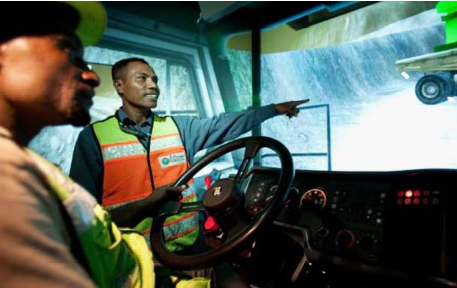 Pekerja Tambang Freeport.