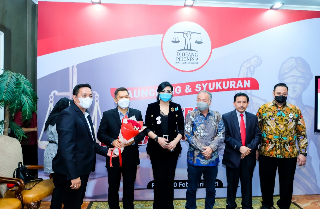 Lembaga Kajian dan Bantuan Hukum (LKBH) Djoeang Indonesia yang secara resmi telah launching. 