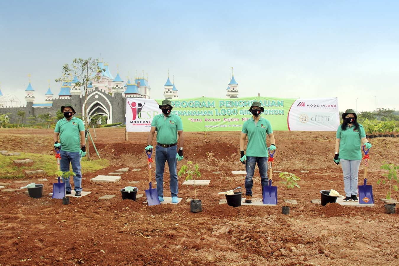 Seremonia Gerakan Penanaman 1.000 Bibit Pohon di kawasan Modernland Cilejit, Tangerang .