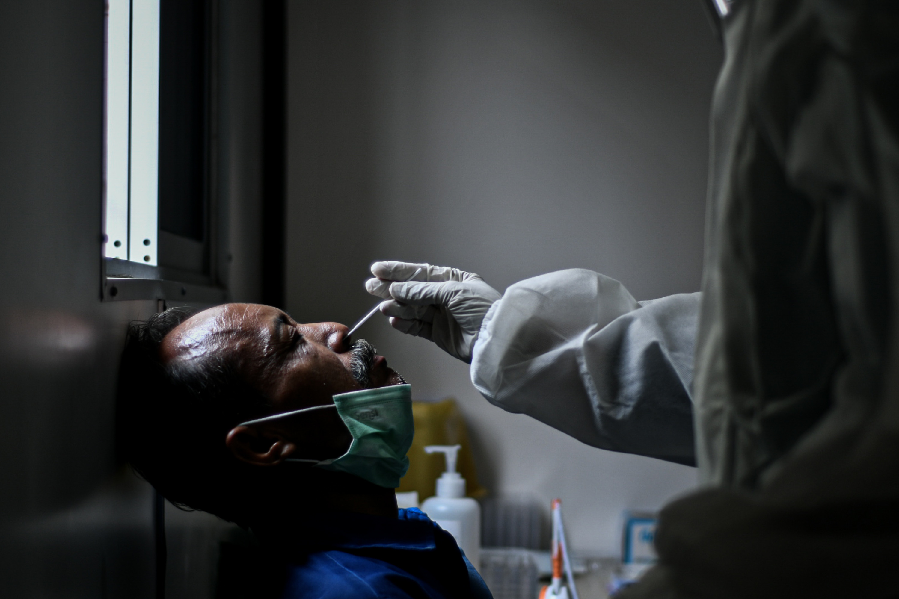 Kasus Baru Covid-19 DKI Tembus 4 Ribu Per Hari