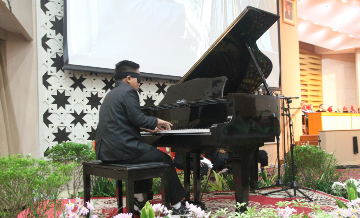 Pianis asal Kendal, Jefri Setiawan