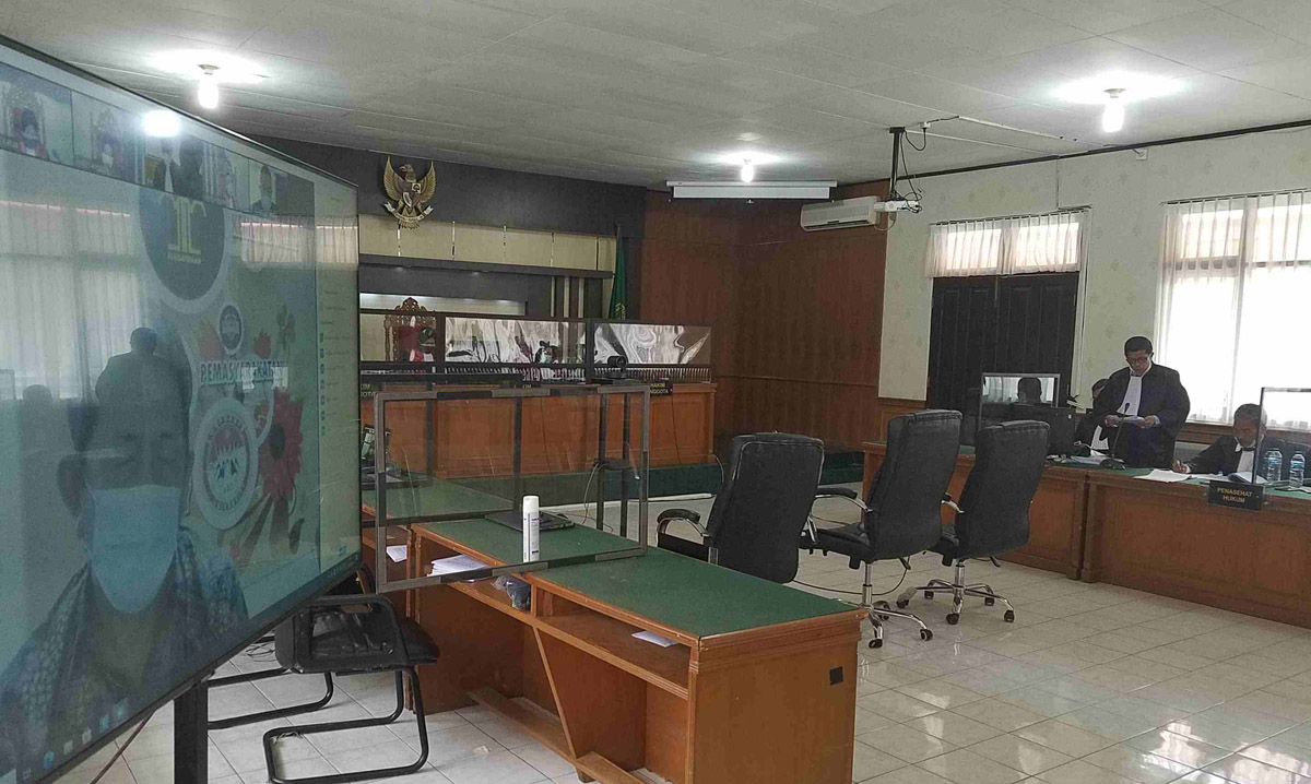 Pengacara Sekda Riau Non Aktif Nilai Tuntutan Jaksa Tidak Cermat 