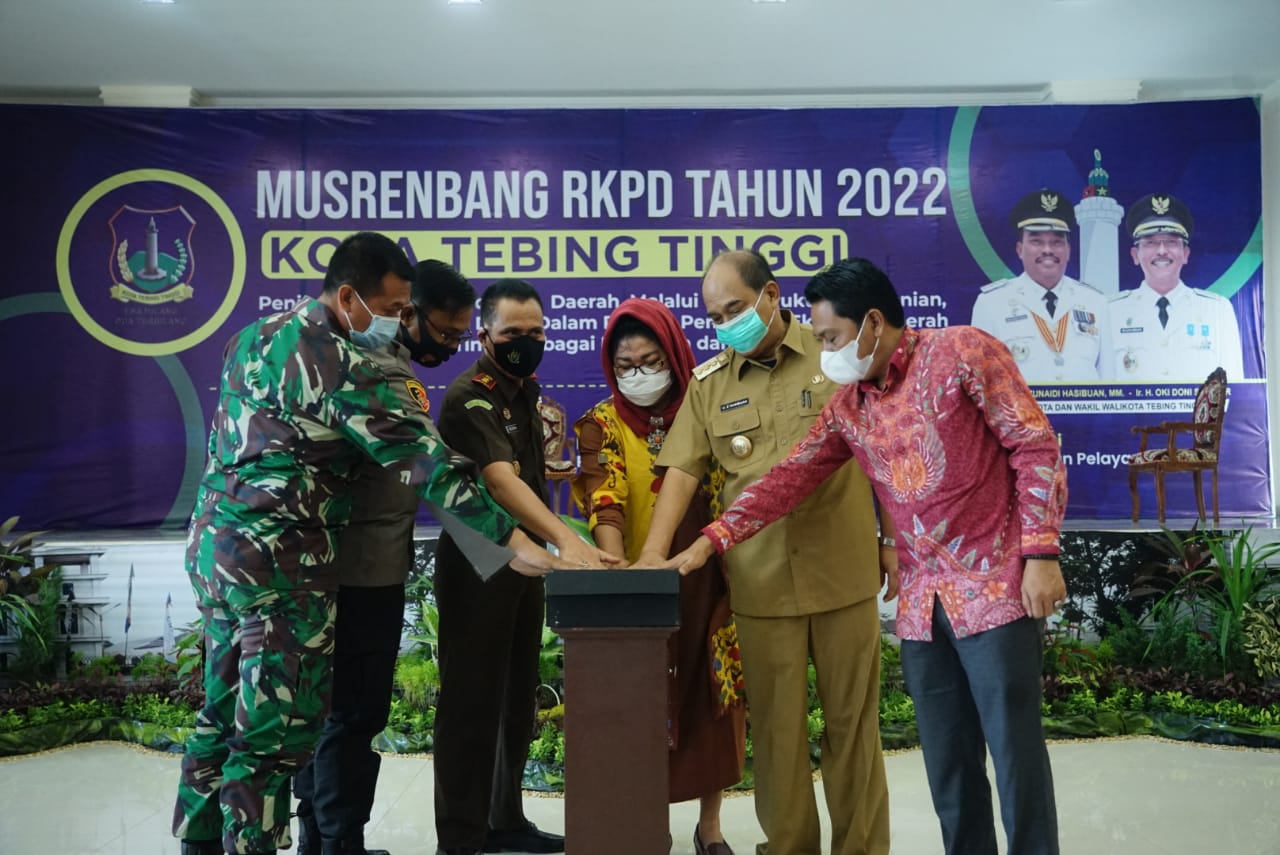 Musrenbang Kota Tebing Tinggi 2022, Selasa (23/3/2021) masih membahas penangananan covid-19 dan pemulihan ekonomi.