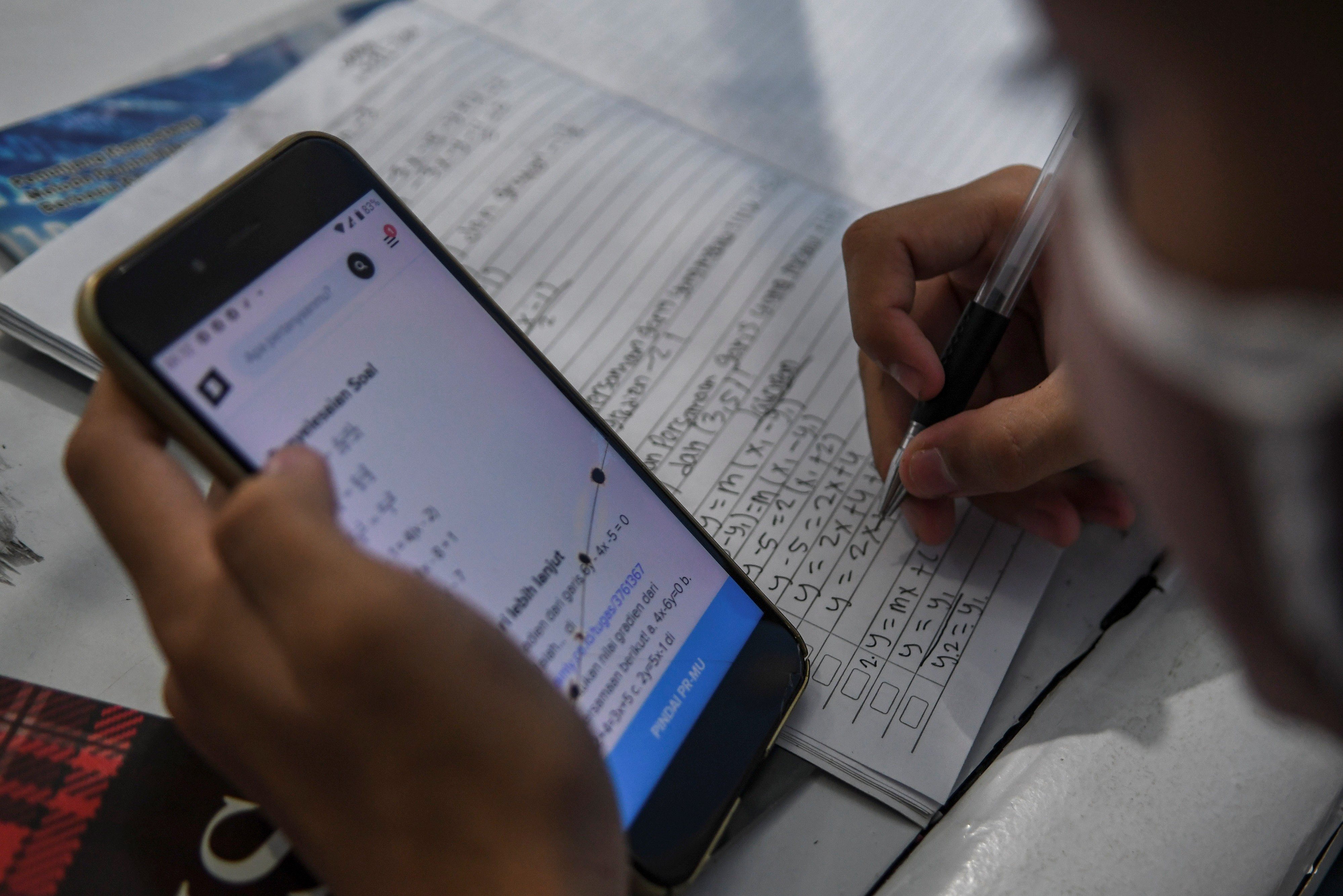 Kemenkominfo: 89% Penduduk Indonesia Gunakan Smartphone