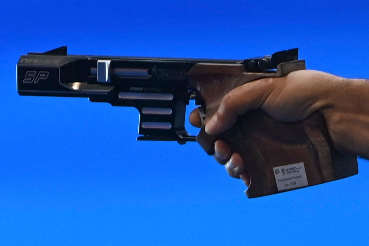 Seluruh Akses Masuk Mabes Polri Ditutup setelah Baku Tembak