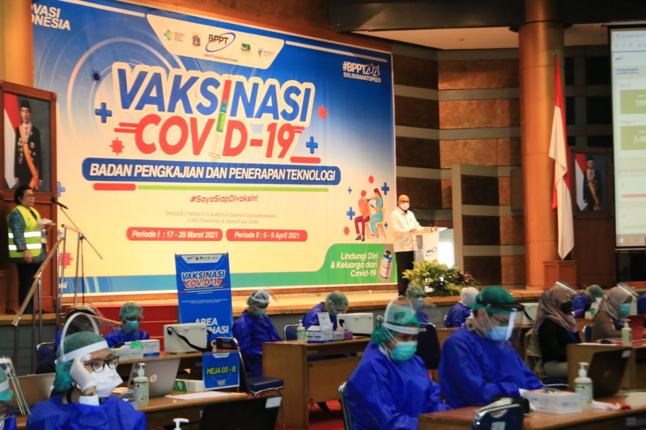 Pelaksanaan vaksinasi covid-19 di Gedung BPPT Jl Thamrin Jakarta Pusat, Rabu (17/3/2021)