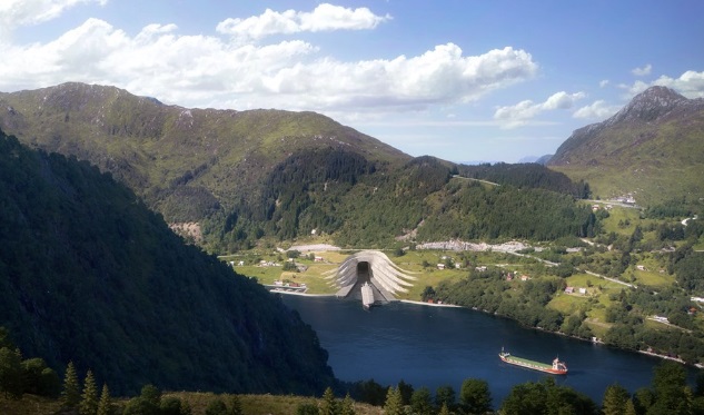 Ilustrasi jalur kapal di bawah pegunungan Norwegia.