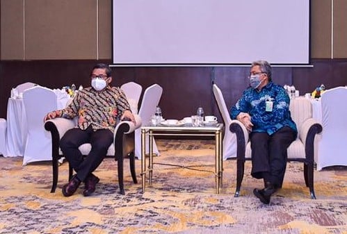 Pemimpin Lingkungan Harus Punya Kemampuan Komunikasi Interpersonal