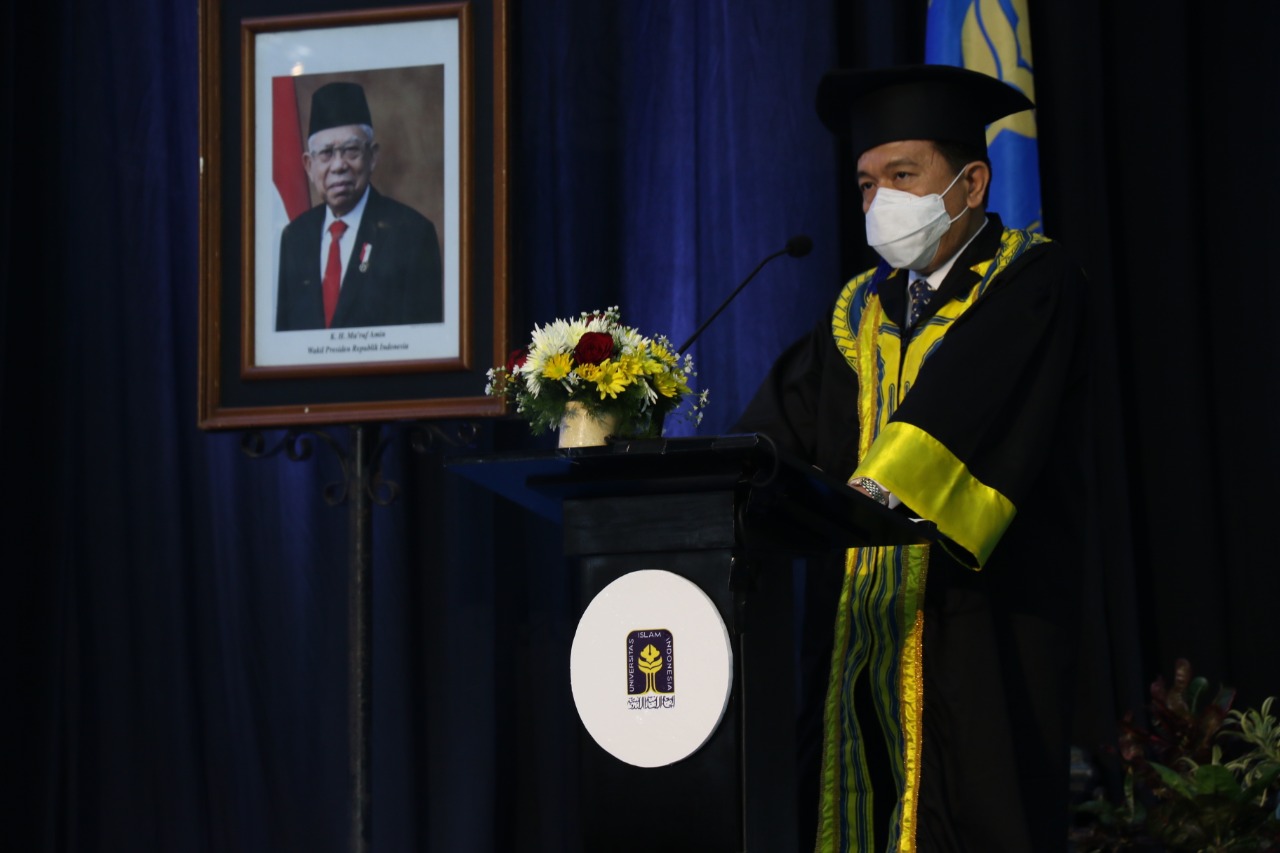 Guru Besar Bidang Farmasetika Prof Yandi Syukri