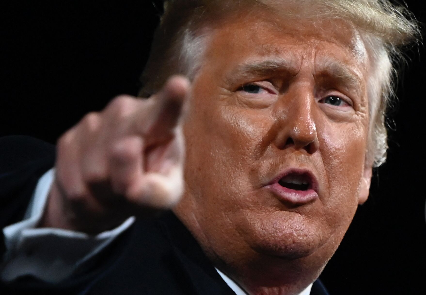 Donald Trump akan Segera Kembali Bermedsos