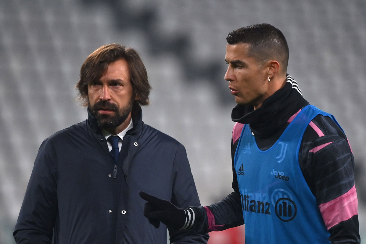 Andrea Pirlo (kiri), Cristiano Ronaldo (kanan)