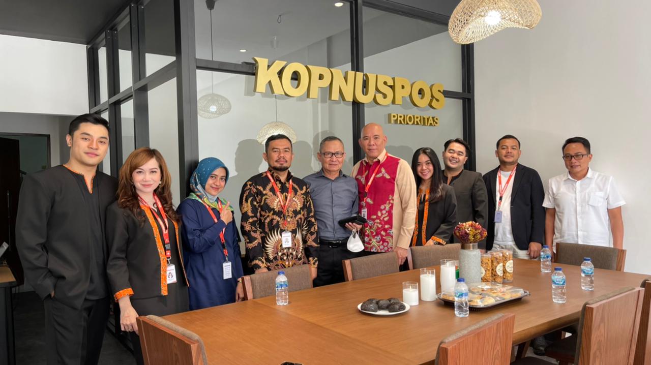 Pembukaan gerai baru  rumah Kopnuspos Prioritas. 