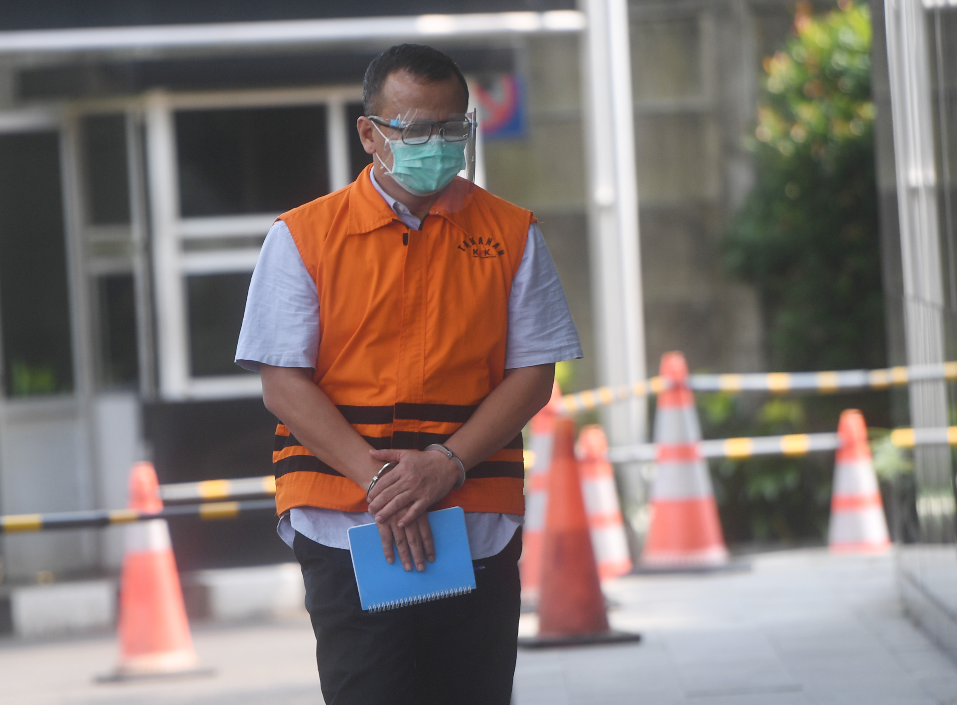 Mantan Menteri Kelautan dan Perikanan Edhy Prabowo yang jadi tersangka kasus korupsi benih lobster