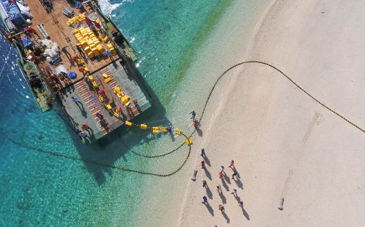 (Ilustrasi) Google dan Facebook akan membangun jaringan kabel internet bawah laut Indonesia.