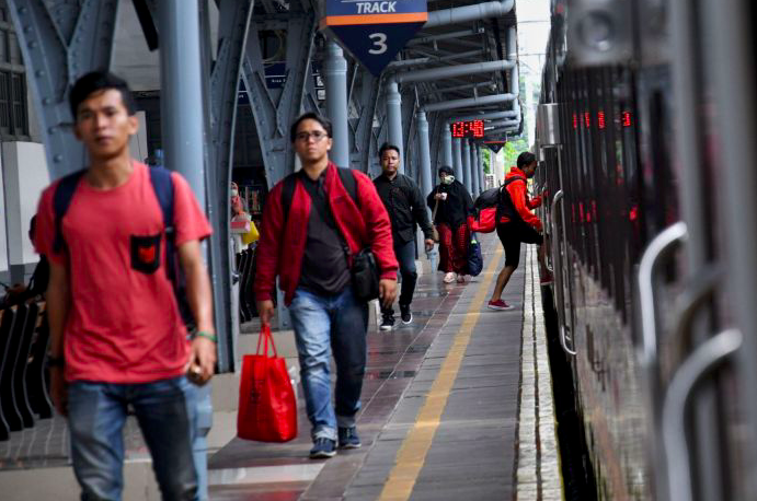 Wagub DKI Imbau Warga Berlebaran dari Rumah