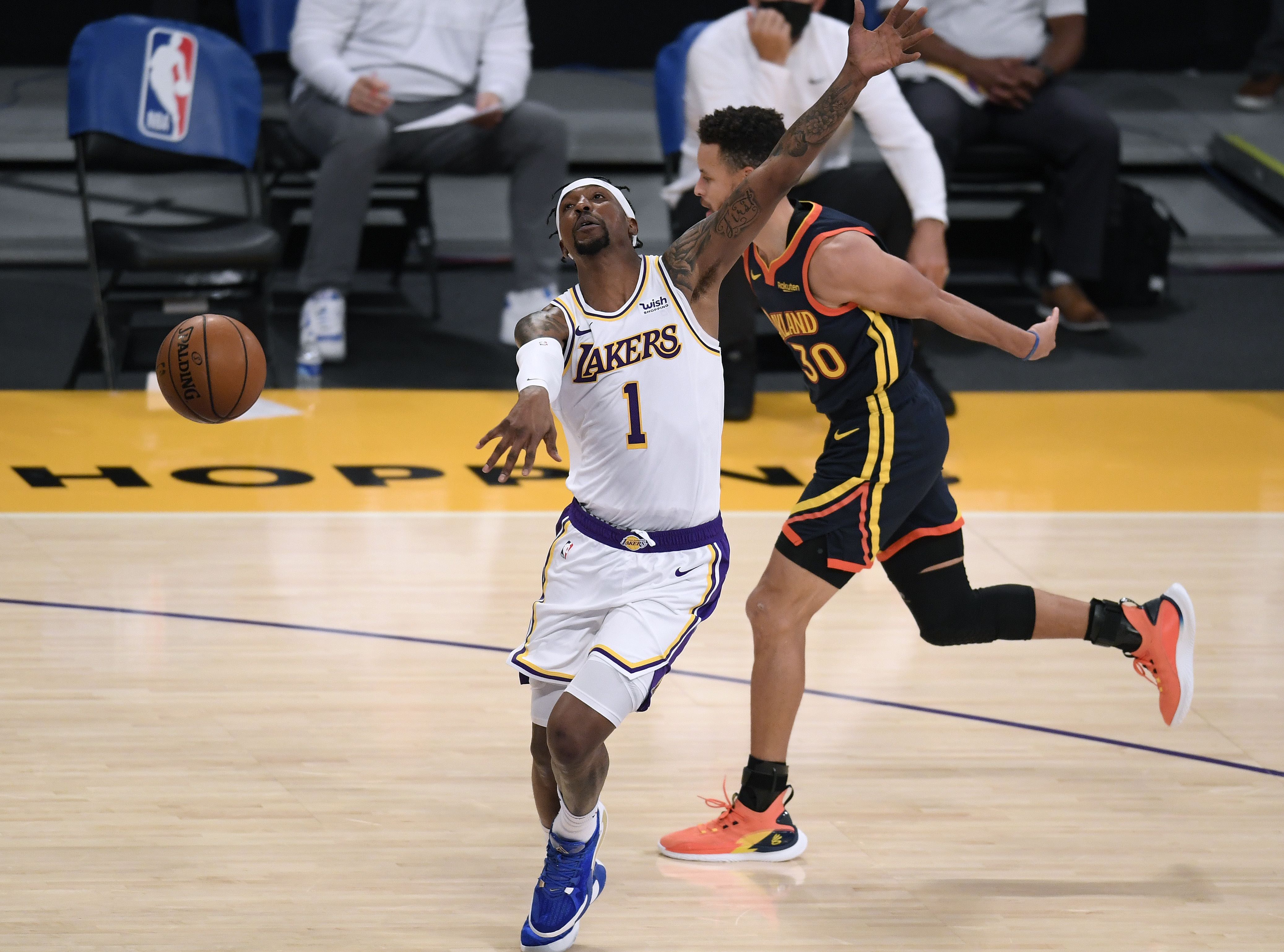 Bekuk Warriors 117-91, Lakers Bertahan di Jalur Kemenangan