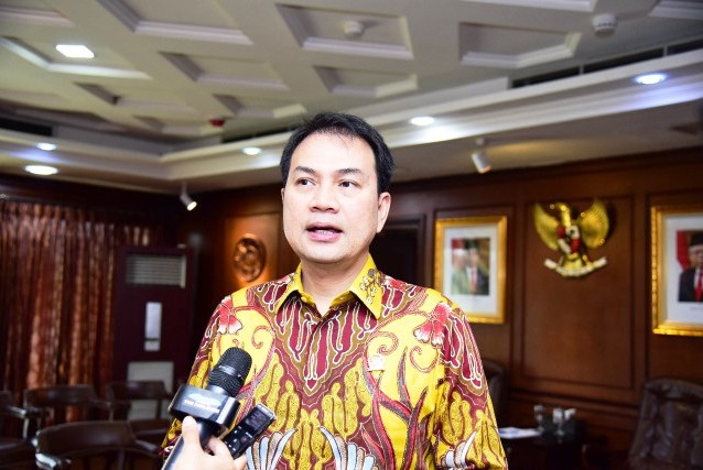 Azis Syamsuddin Dukung KPK Ungkap Dugaan Suap Ditjen Pajak