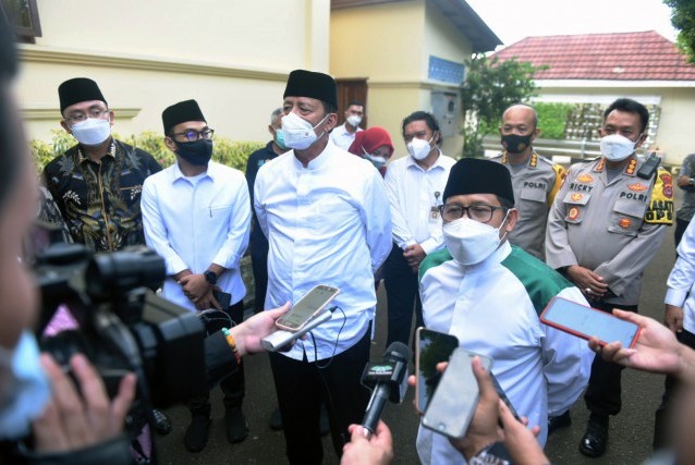 Wakil Ketua DPR RI Abdul Muhaimin Iskandar usai mengikuti istighotsah di Ponpes Moderat At-Thahiriyah Plamunan, Cilegon,Serang, Jumat (26/2)