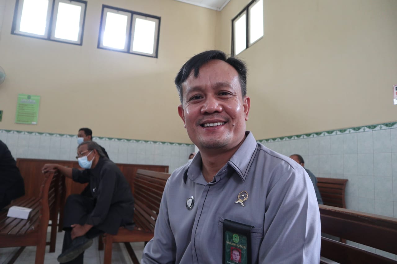 Juru Bicara PN Temanggung Albon Damanik,