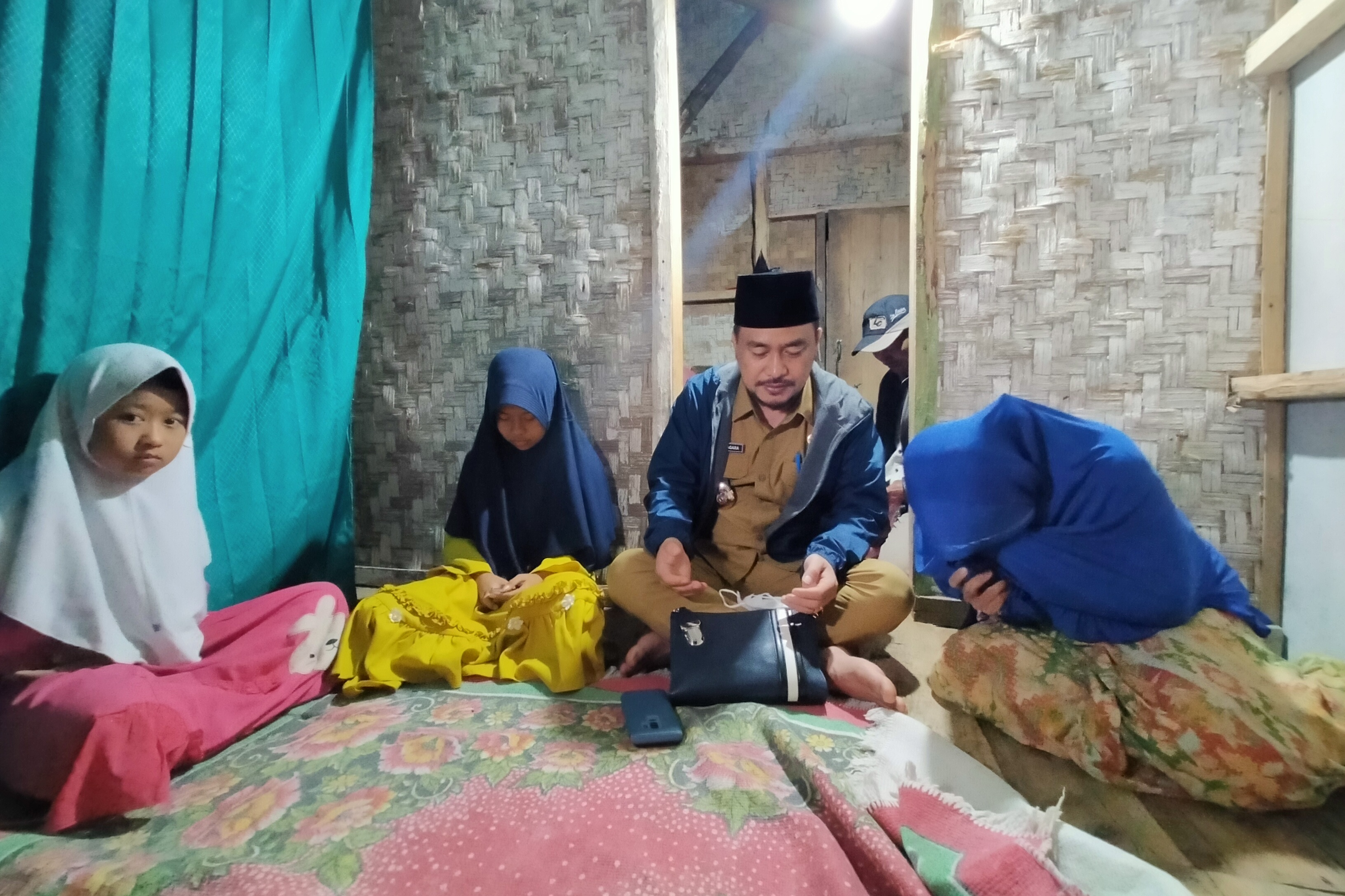 Janda Dua Anak Kelaparan selama Tiga Hari di Tasikmalaya