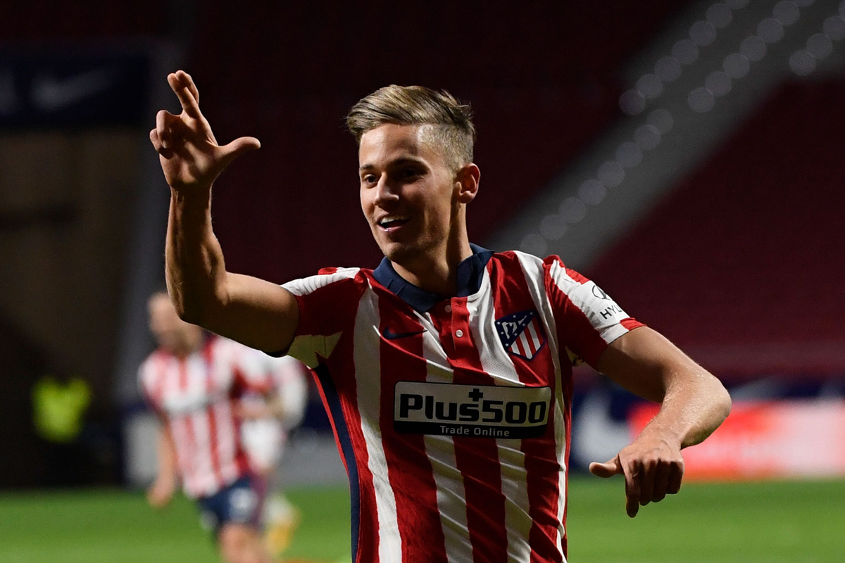 Striker Atletico Madrid Marcos Llorente menjadi incaran Manchester United di bursa transfer mendatang. 