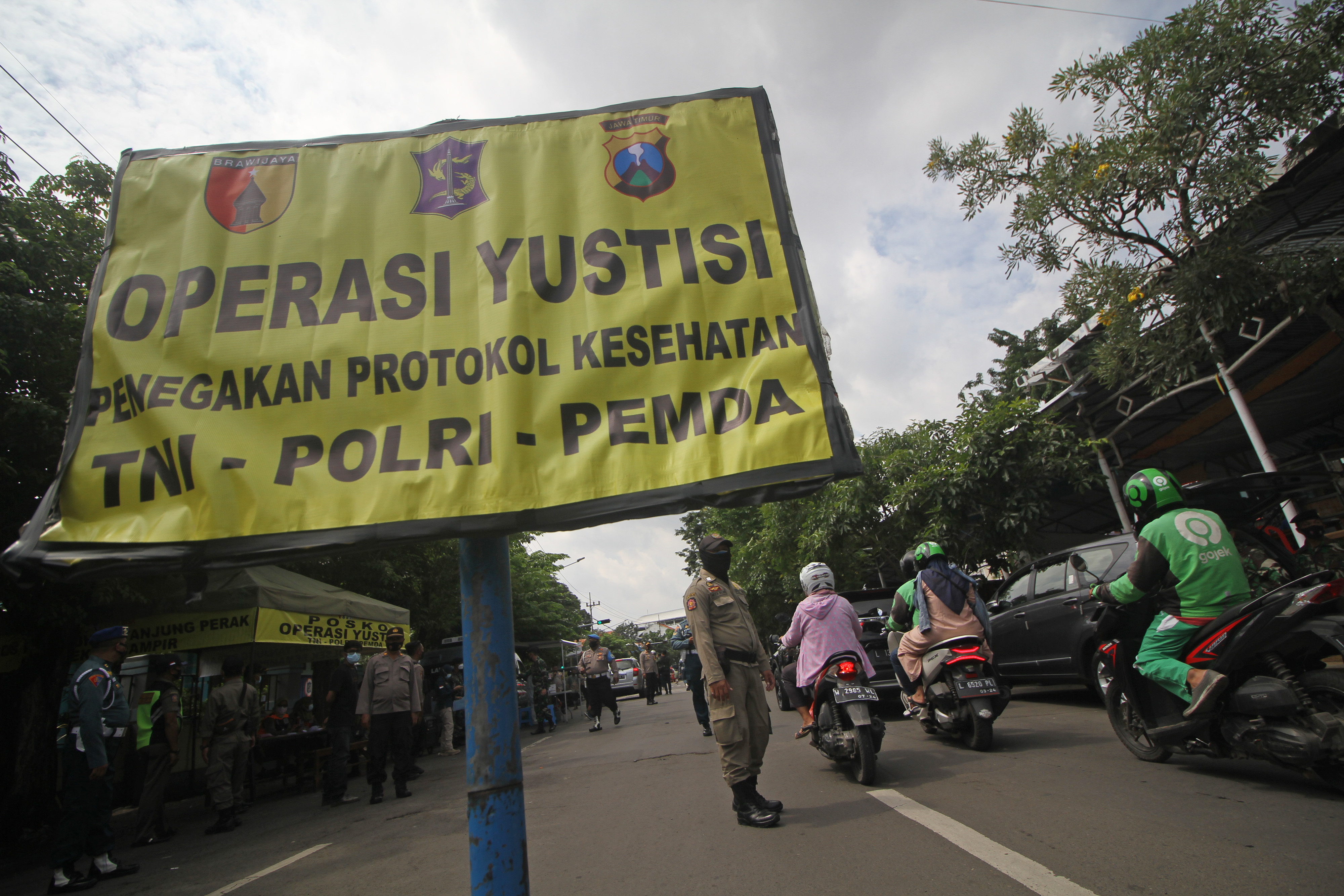 Opewrasi Yustisi penerapan protokol kesehatan di gempol,Surabaya, jawa Timur