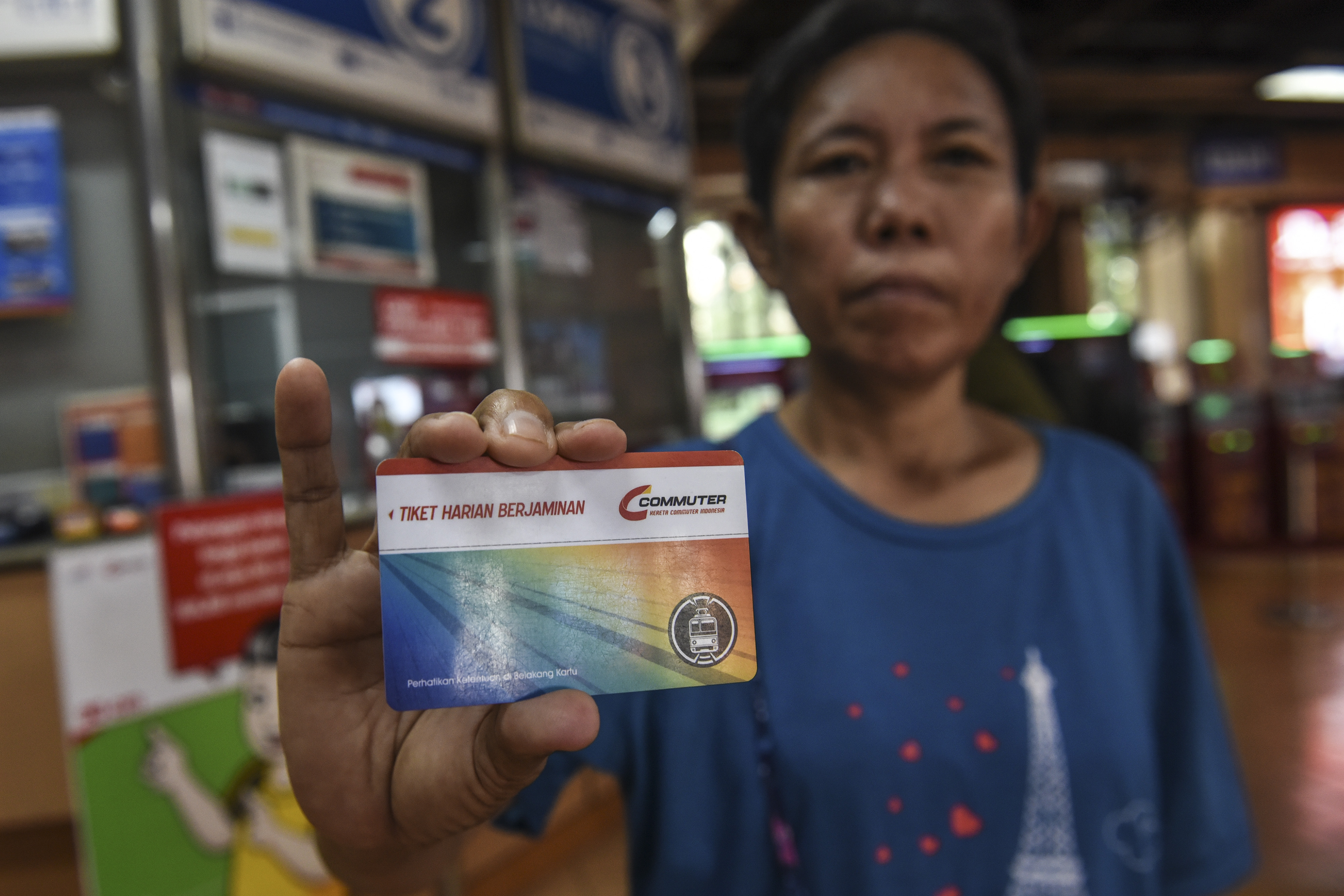 PT KCI akan menghapus tiket harian berjaminan (THB) di 19 stasiun mulai 25 Maret 2021.