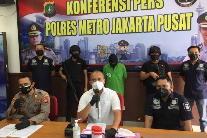 Polres Jakpus Tangkap Pengedar 944 Butir Ekstasi 