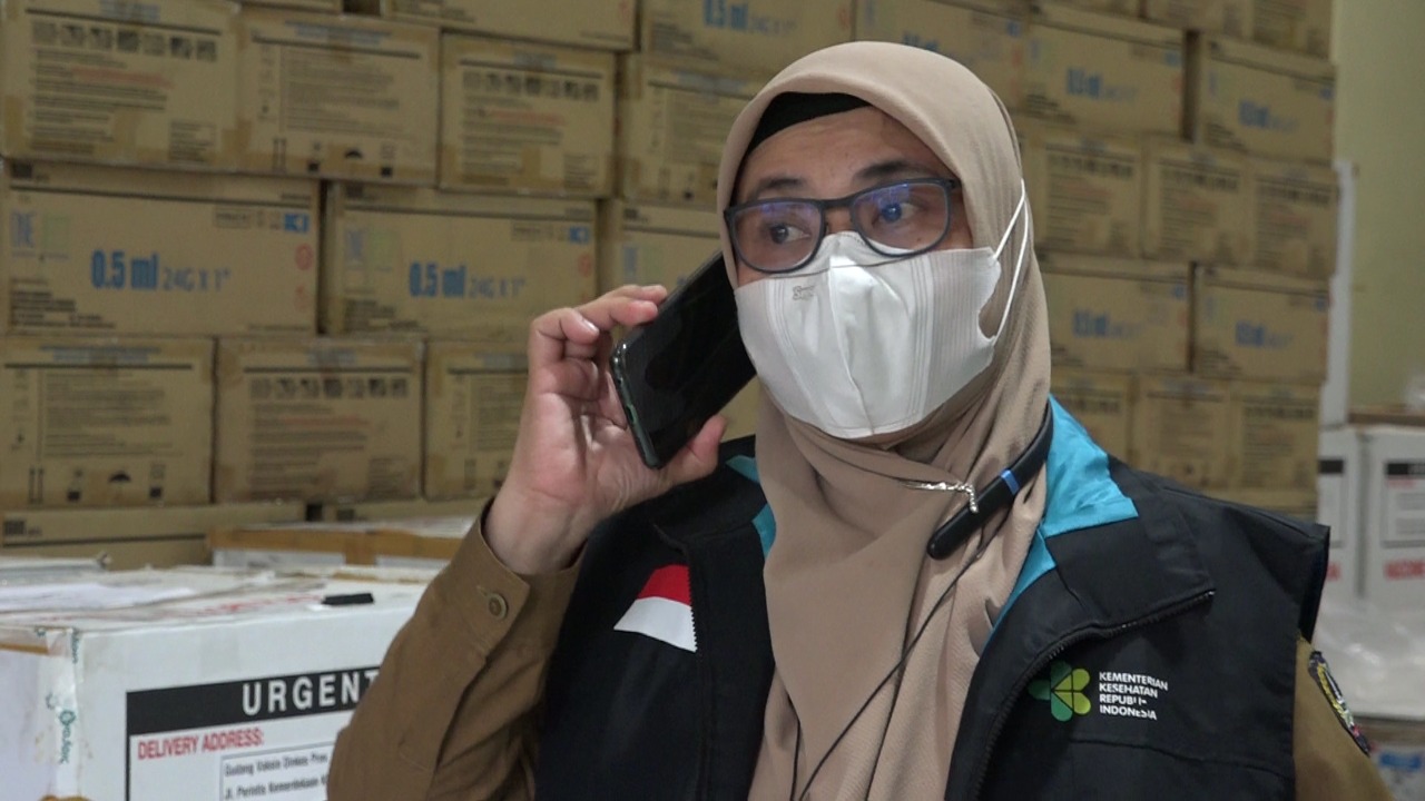 Juri Bicara Vaksin Satuan Tugas Covid-19 Sulsel, Nurul AR