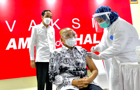 90 Guru di Depok Divaksin Covid-19