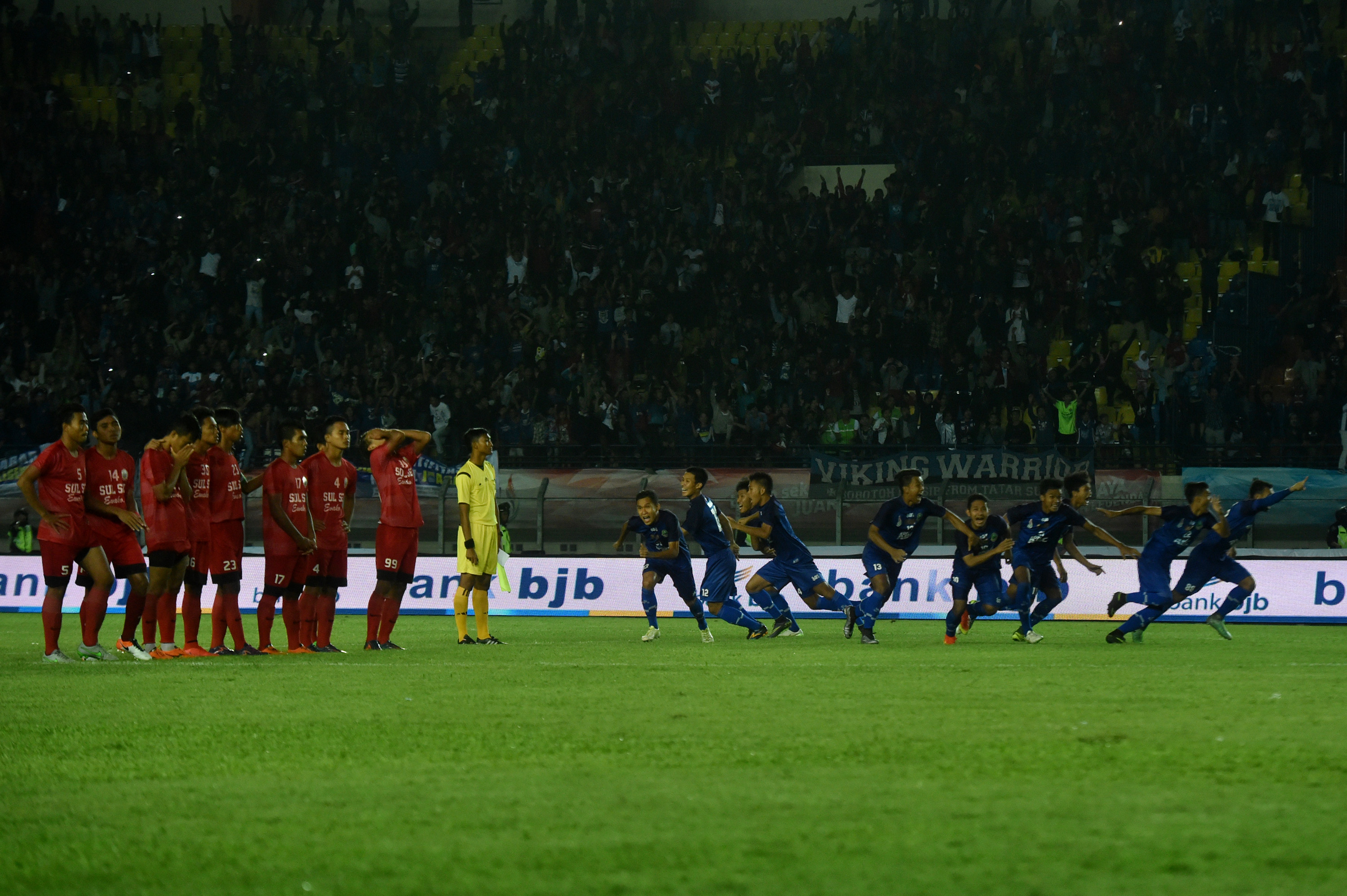 Sepak Bola PON Papua Dipastikan Tanpa Pemain Profesional