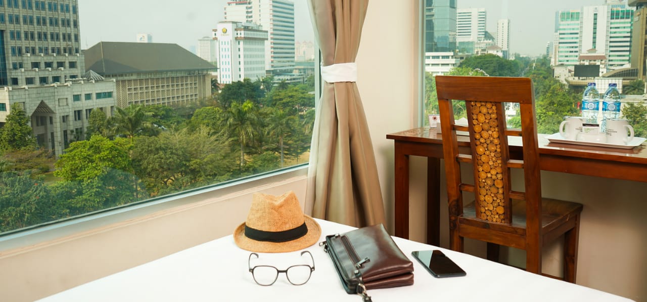 Liburan di Takes Hotel Jakarta, a PHM Collection tentu bisa menjadi pilihan.