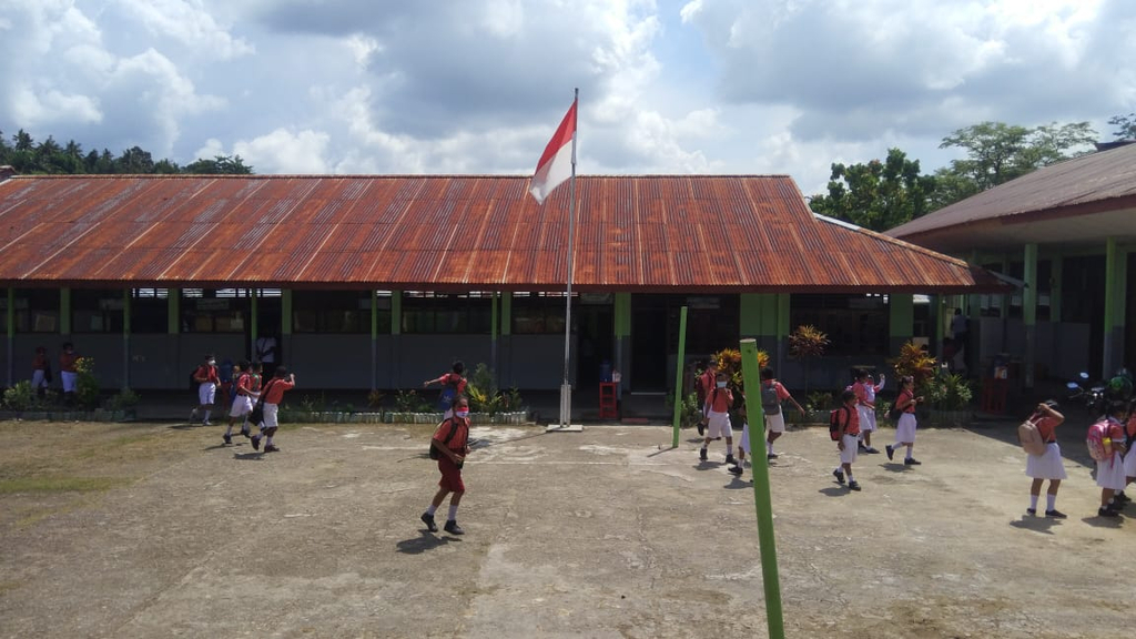 Sekolah di Sorong Mulai Belajar Tatap Muka Hari Ini
