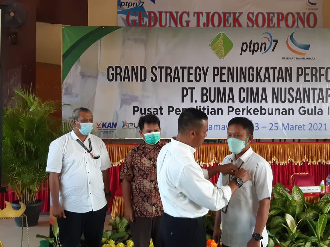 Pembukaan pelatihan “Grand Strategy Peningkatan Performa on Farm