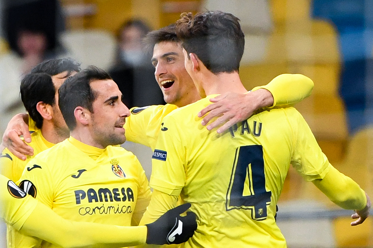 Pau Torres merayakan golnya ke gawang Dynamo Kiev