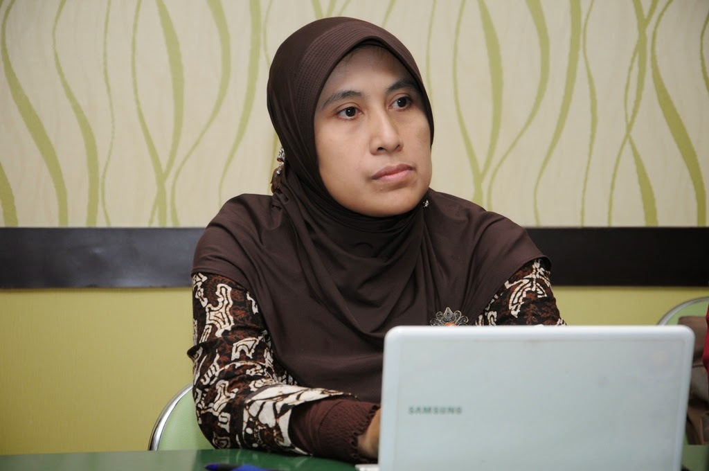 Guru Besar IPB University dari Departemen Kimia Fakultas Matematika dan Ilmu Pengetahuan Alam (FMIPA) Prof. Dr. Dyah Iswantini.