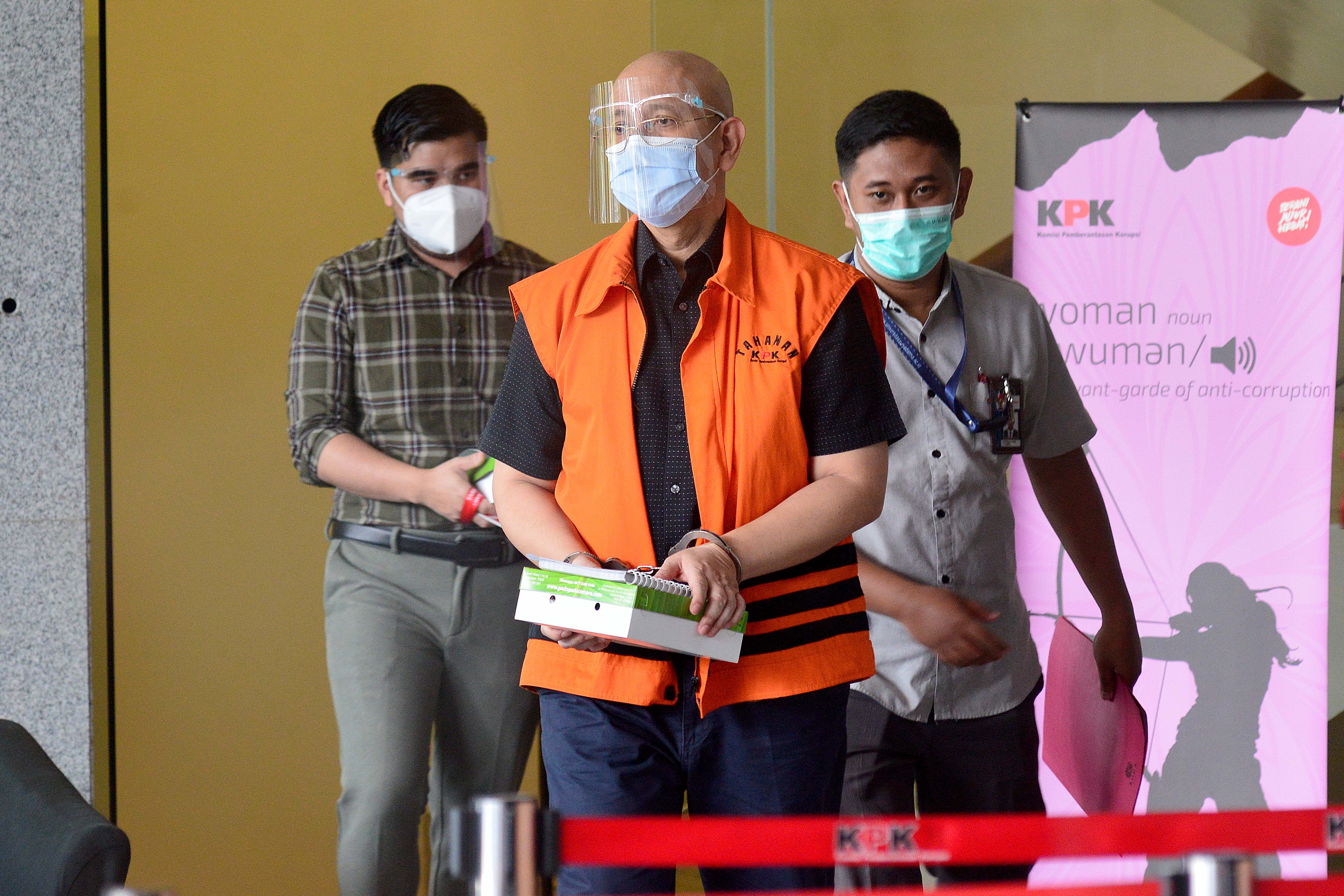 Tersangka mantan Direktur Niaga dan Restrukturisasi PT Dirgantara Indonesia periode 2012-2017 Budiman Saleh.