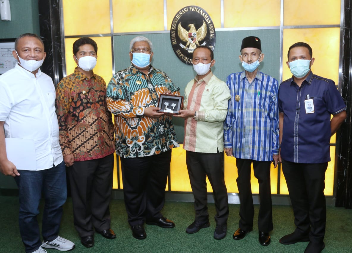 Gubernur Sultra dan Kepala BKPM Lanjutkan Pembicaraa Aspal Buton 