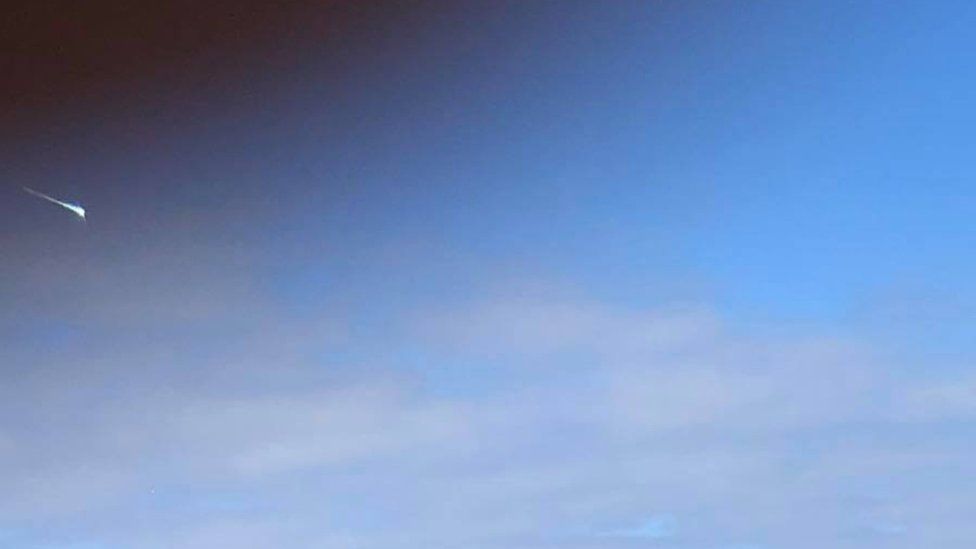 Penampakan meteor di langit Inggris