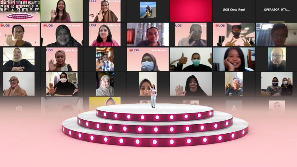 Acara peluncuran produk tabungan  UOB Lady’s Account yang dirancang bagi kaum perempuan.