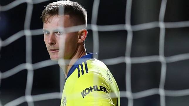 Dean Henderson