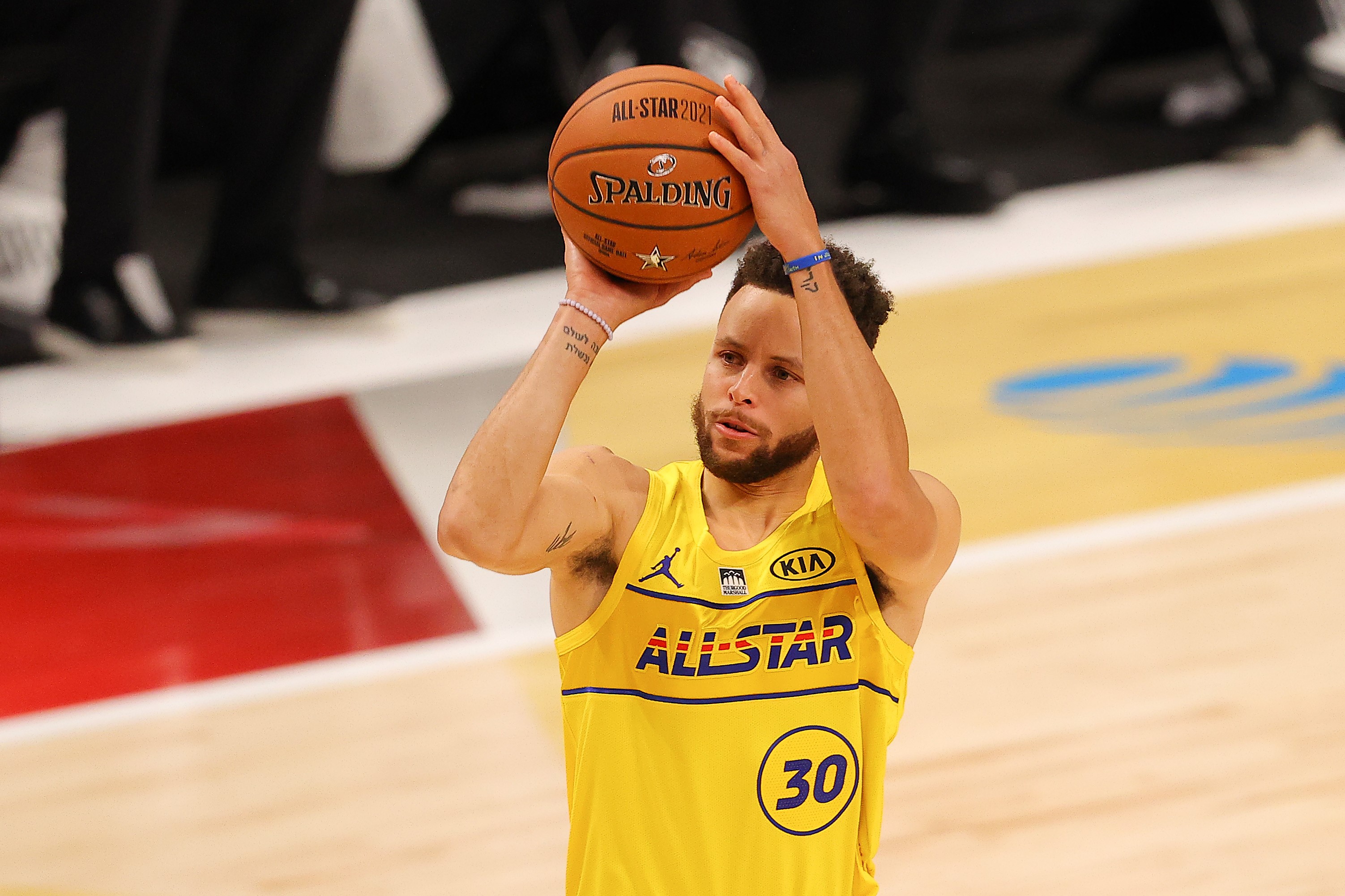 Bintang Golden State Warriors Stephen Curry 