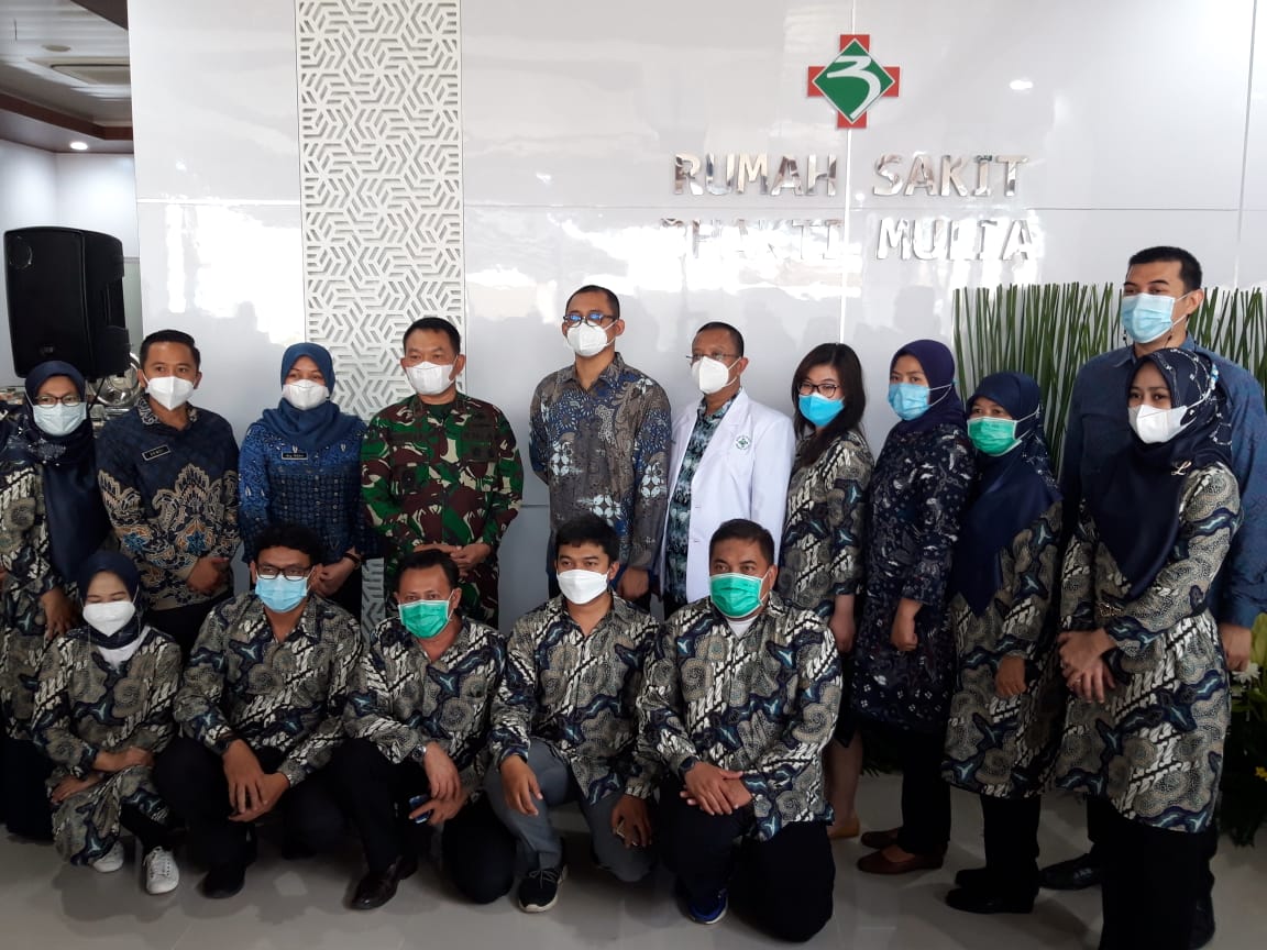 Pangdam saat meresmikan gedung c di Rumah Sakit Bhakti Mulia.