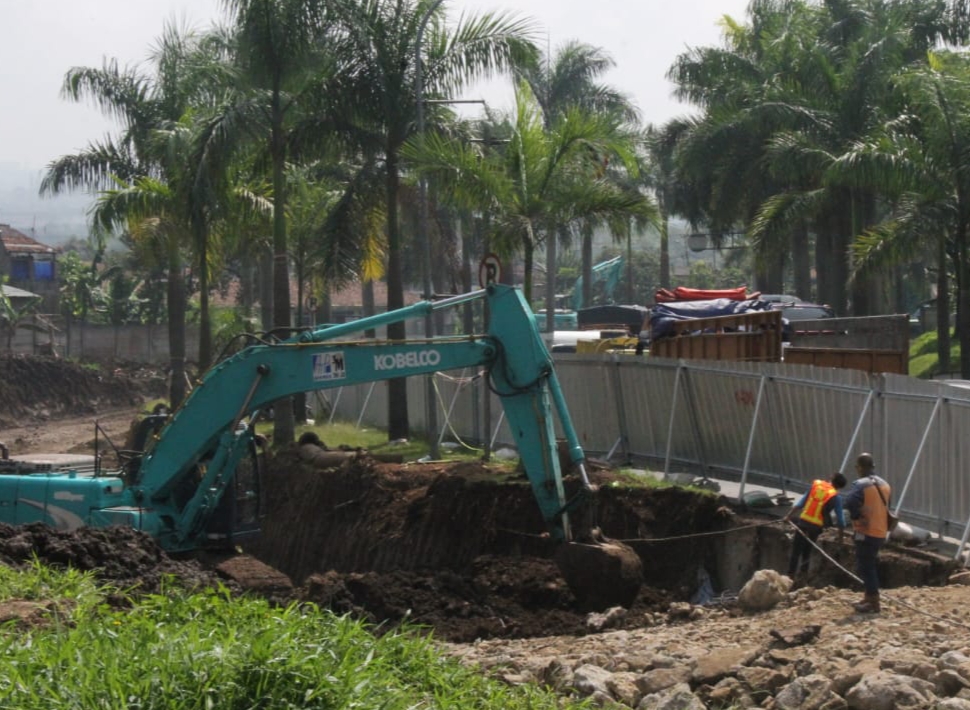 Proyek Flyover Simpang Tol Padalarang-Kota Baru Parahyangan mulai dikerjakan.