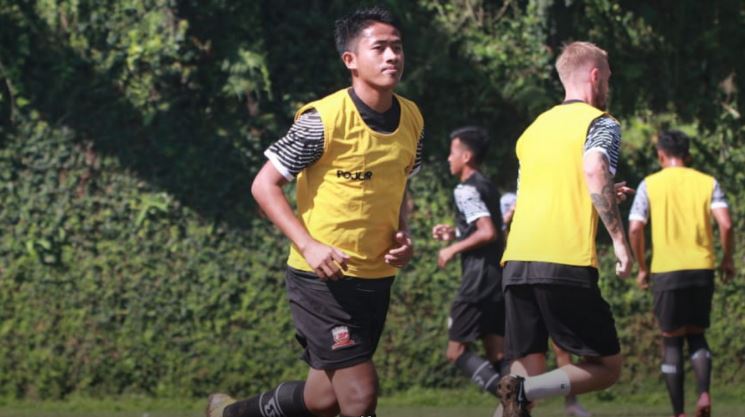 Gelandang Madura United Bayu Gatra