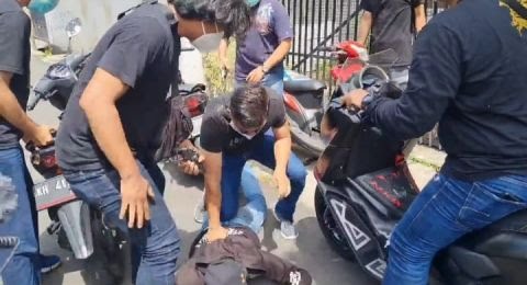 Polisi membekikuk pelaku penjambretan