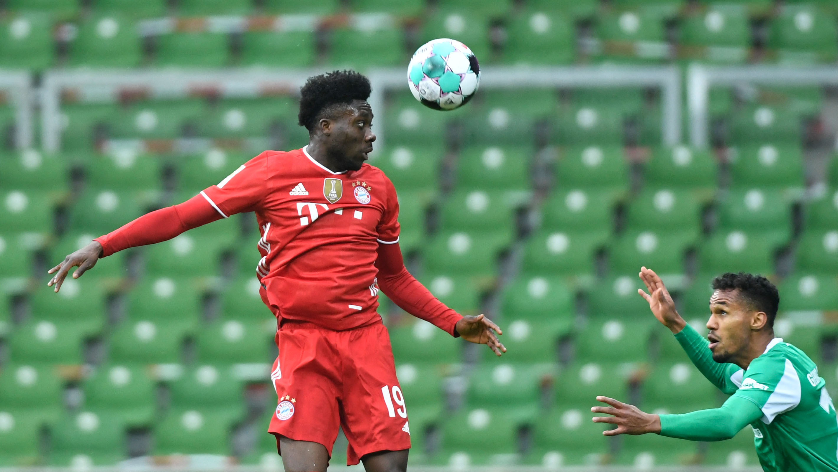 Bintang Bayern Muenchen Alphonso Davies